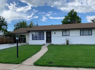6865 W Airview Ave, Lakewood, CO 80232