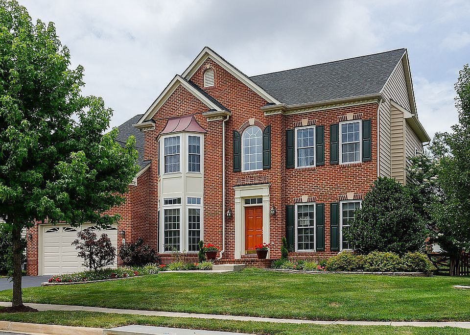 1st image of 43162 Scenic Creek Way