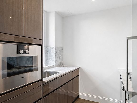 4th image of 301 Park Ave #2601
