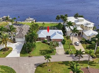 3527 SE 22nd Pl, Cape Coral, FL 33904