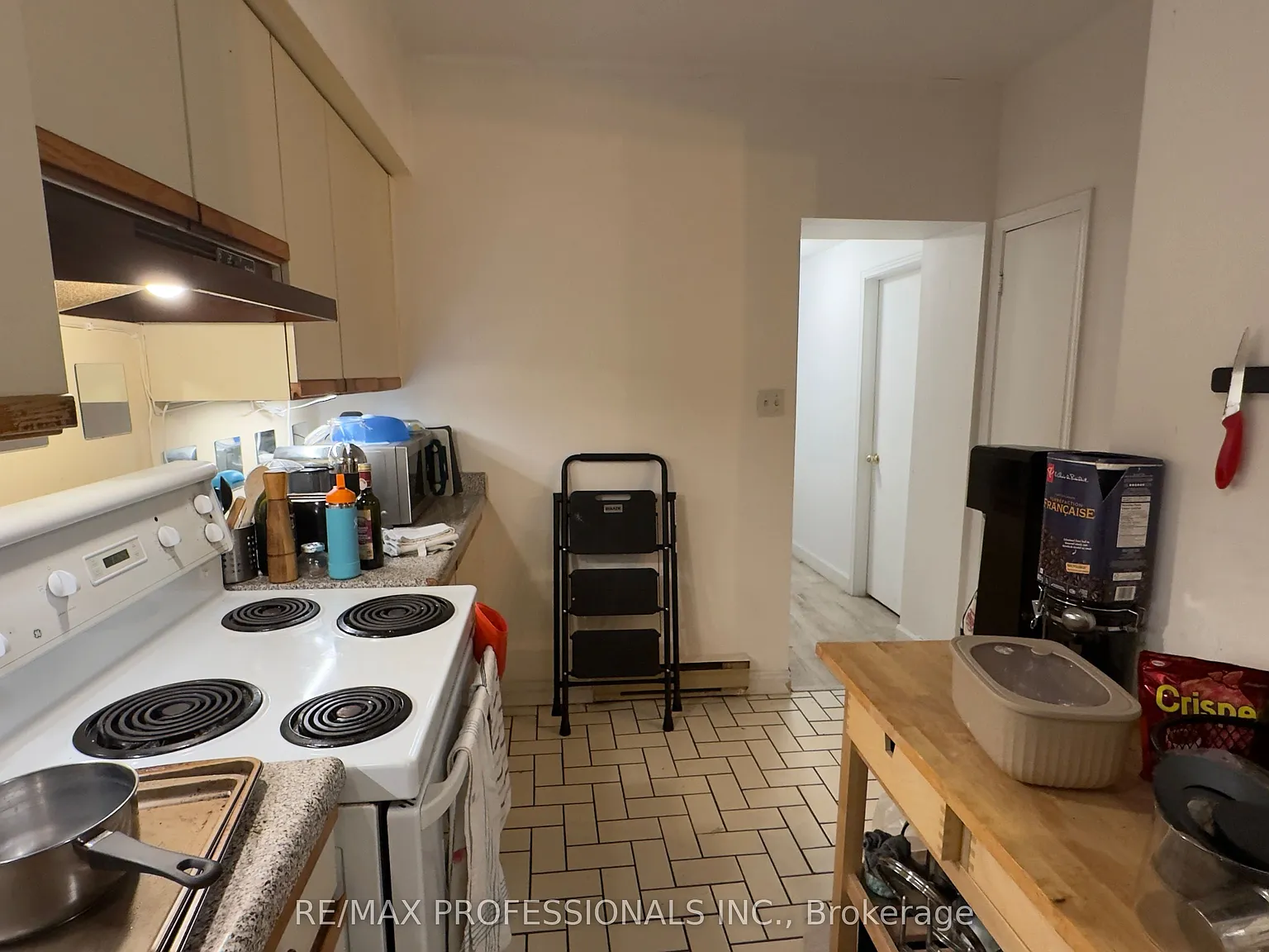 3 bed, $2,500 — Photo 4