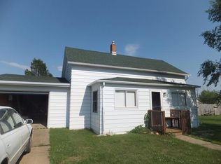 128 N Maple St, Hebron, ND 58638