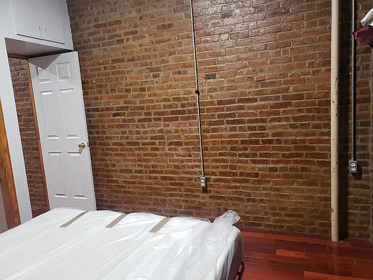 Rented by Metropolitan Property Group | media 8