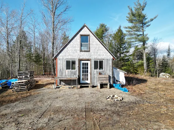90 Spaulding Lane, Lee, ME 04455