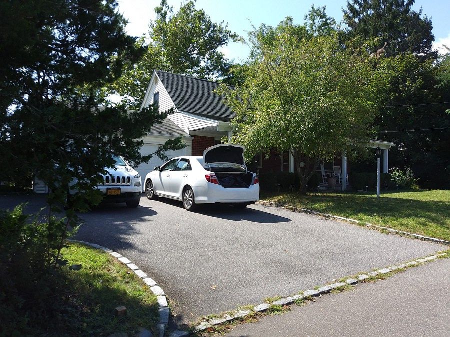 2nd image of 12 Woodland Ave