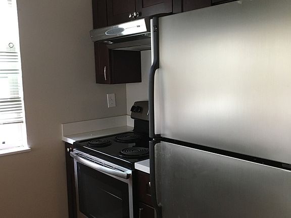 5th image of 3641 Evanston Ave N APT 206