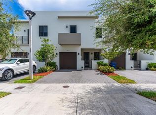 9104 SW 5th Ln #9104, Miami, FL 33174