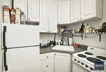 Rented by Bond New York