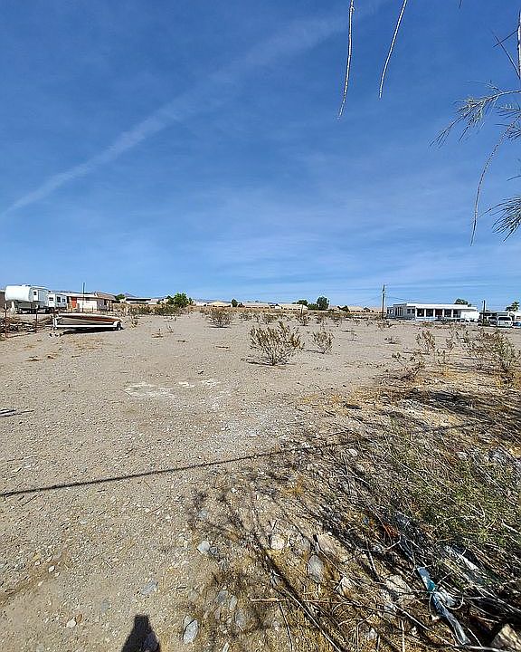 1st image of S Calle Del Media