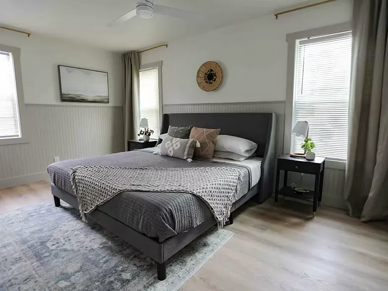 451 Hughes Dr — Photo 12