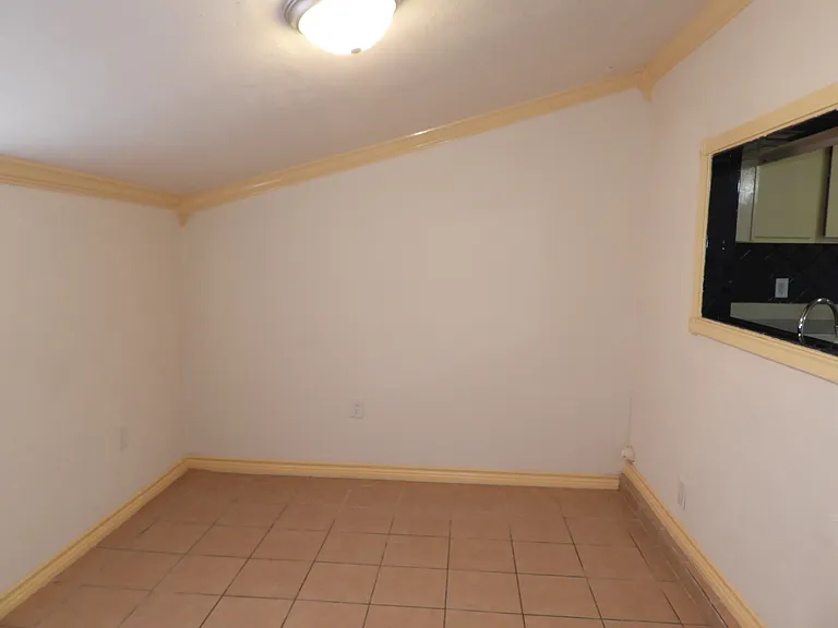 14327 Lorne Dr — Photo 27
