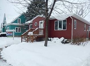 137 E Huron St, Omro, WI 54963