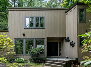 42 Dublin Ln, Cherry Hill, NJ 08003