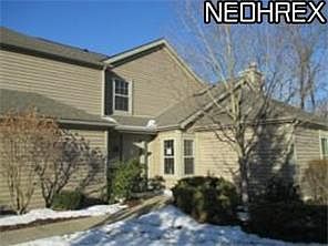 1st image of 302 N Linden Ct