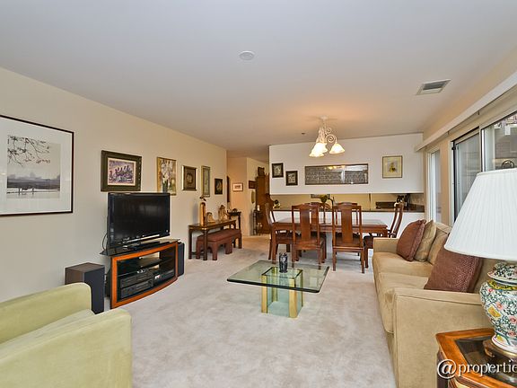 Living Room/Dining Room