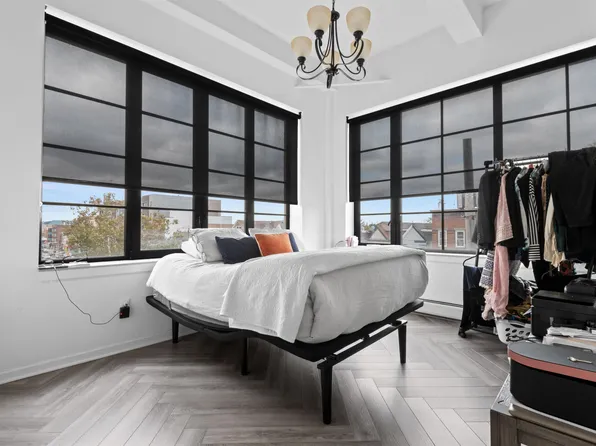 142 Charles Street image 8 of 13