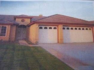 4722 Chinta Dr, Bakersfield, CA 93313