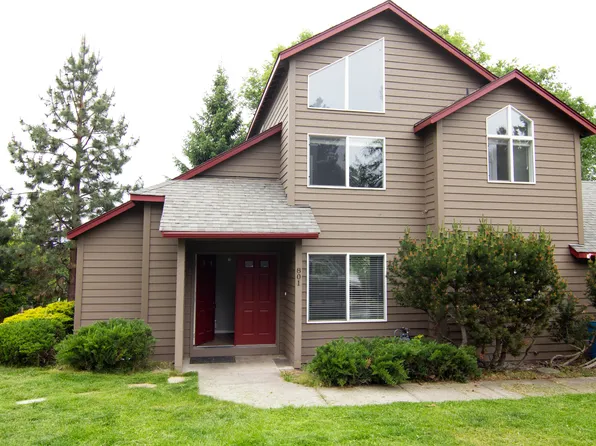 801 NW Roanoke Ave, Bend, OR 97703