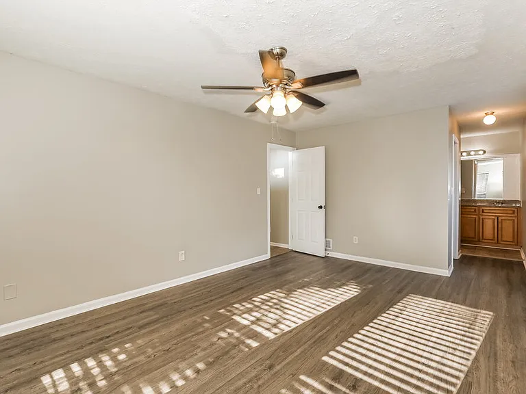 8754 Edenton Way — Photo 9