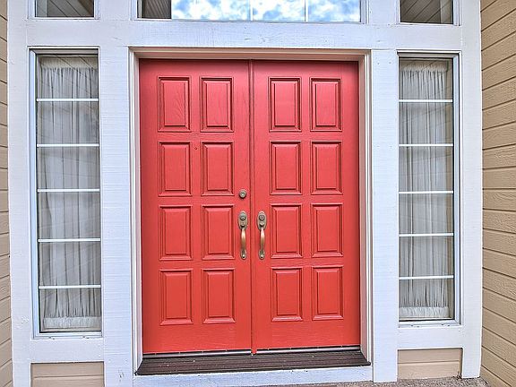 3rd image of 8269 Brittany Dr