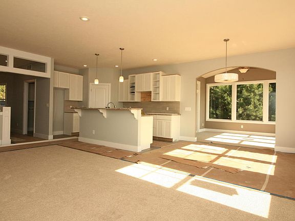 5th image of 855 Cook Crossing Dr SE #30