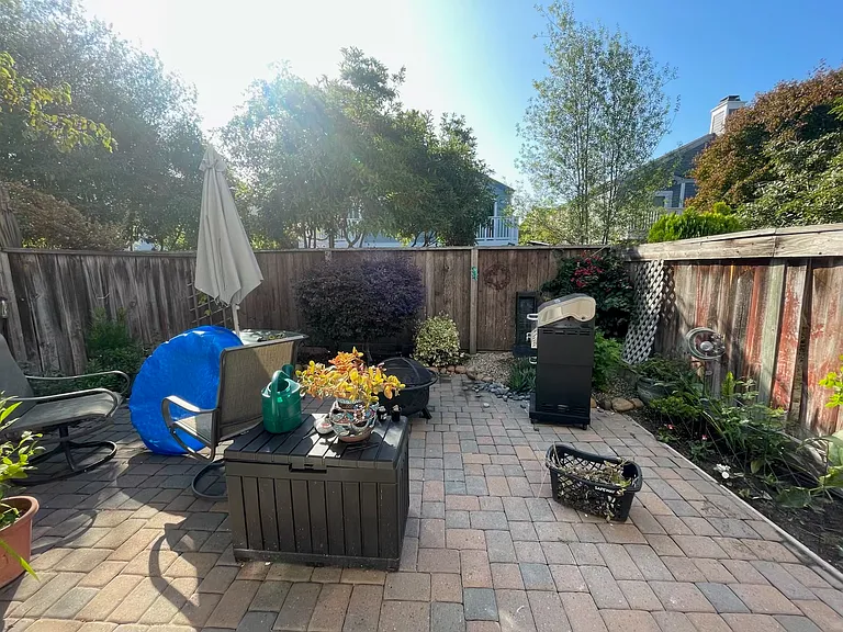 127 Shepardson Ln — Photo 19