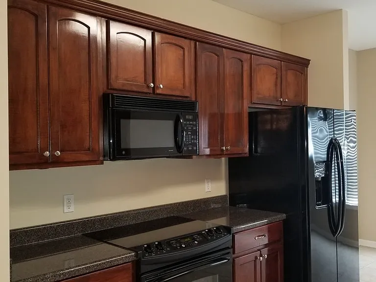 107 Hall Hill Ct — Photo 4
