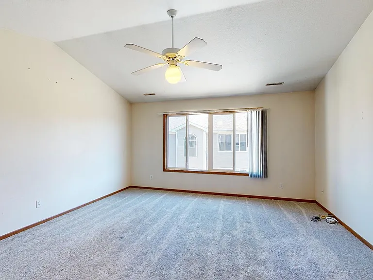 4517 Steinbeck St — Photo 18