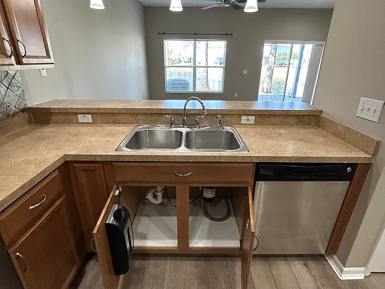 2304 Bexley Pl — Photo 4