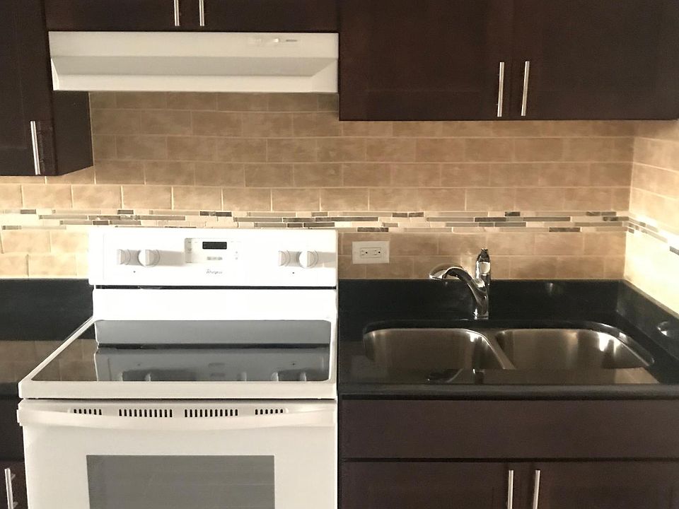 1st image of 3871 Ruby St APT 10