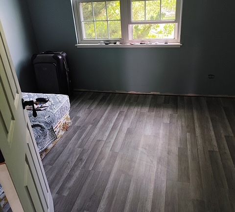 5th image of 438 Meadow Hill Ln