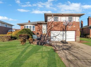 1345 Anchor Dr, Wantagh, NY 11793