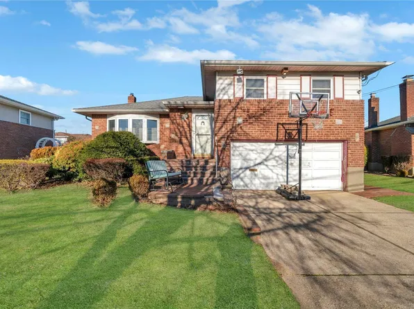 1345 Anchor Drive, Wantagh, NY 11793