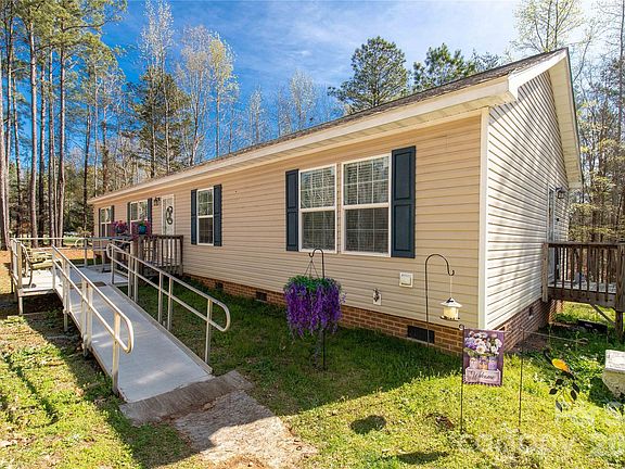 3rd image of 3427 Bethel Boat Landing Rd