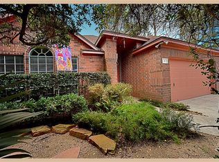 29 Barn Lantern Pl, Spring, TX 77382