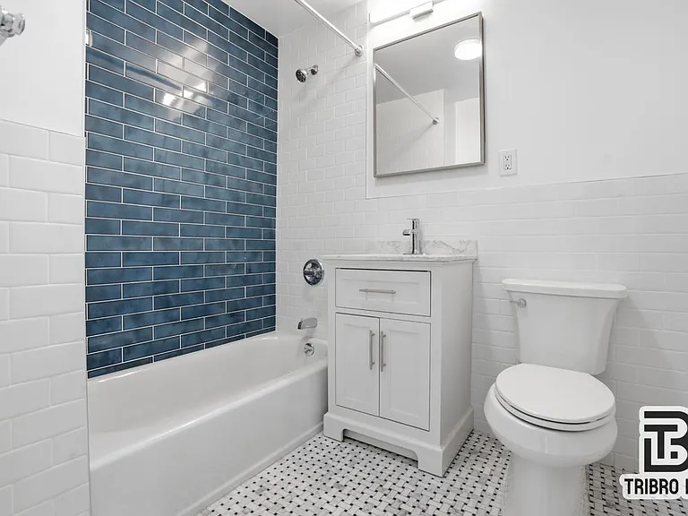 384 S 3rd St #2C — Photo 5