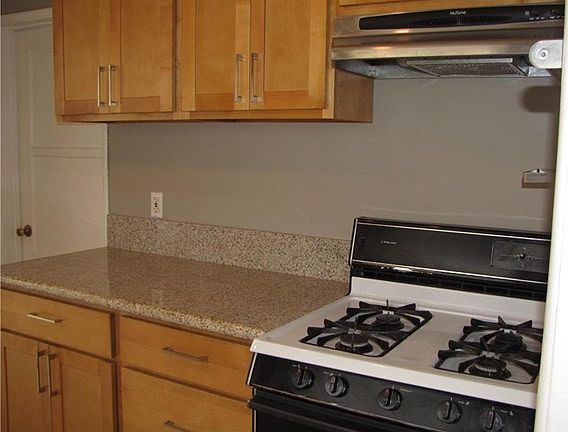 5th image of 25841 Lomas Verdes St