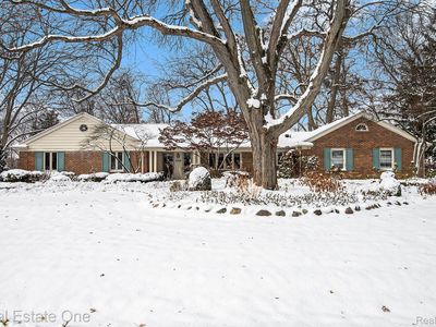 4616 Coachmaker Dr, Bloomfield Hills, MI, 48302