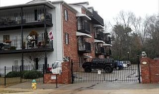 3rd image of 801 University Dr #B-10