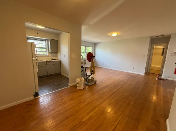 347 Aycrigg Ave APT C10, Passaic, NJ 07055