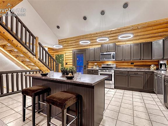 4th image of 78 Barr Lake Cir