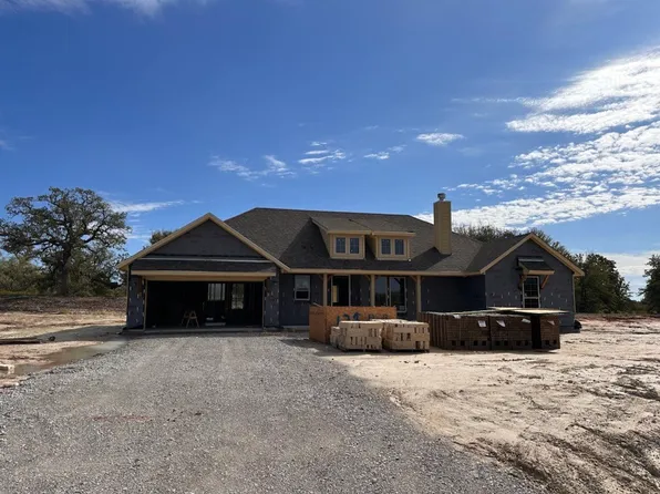 131 Brush Creek Dr, Boyd, TX 76023