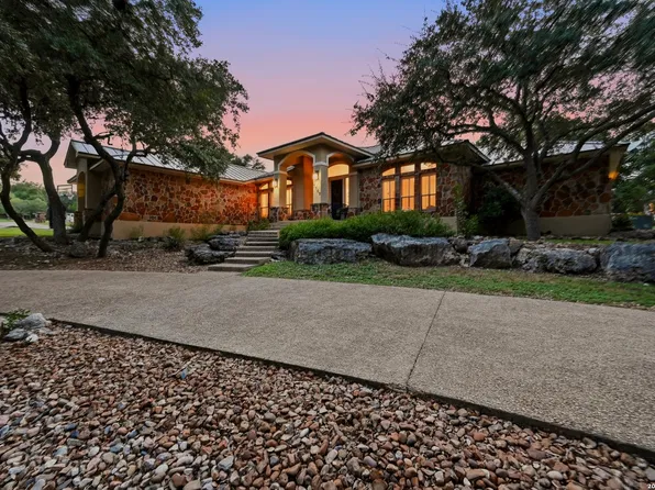 7703 Secretariat Lane, Fair Oaks Ranch, TX 78015