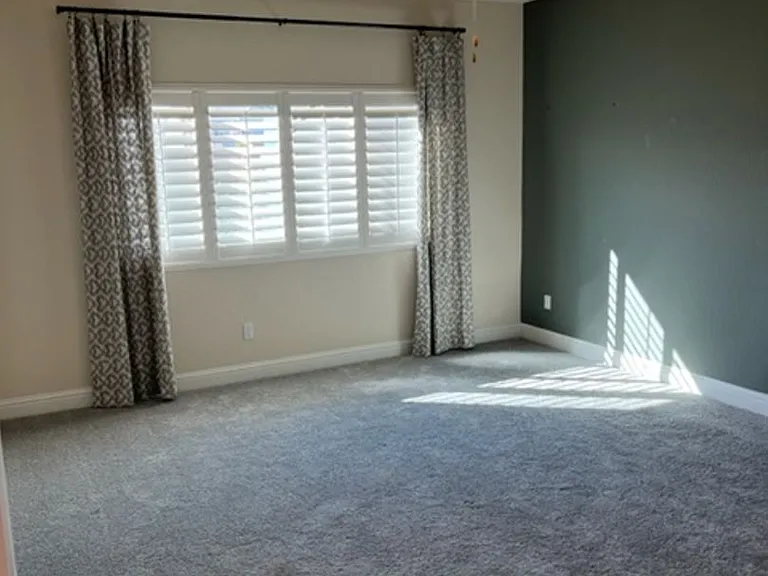 2022 N Sherman St — Photo 8