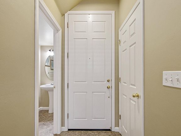 5th image of 1537 N Asciano Court