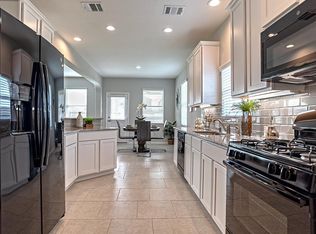 11017 Cathedral Peak Dr, Iowa Colony, TX 77583