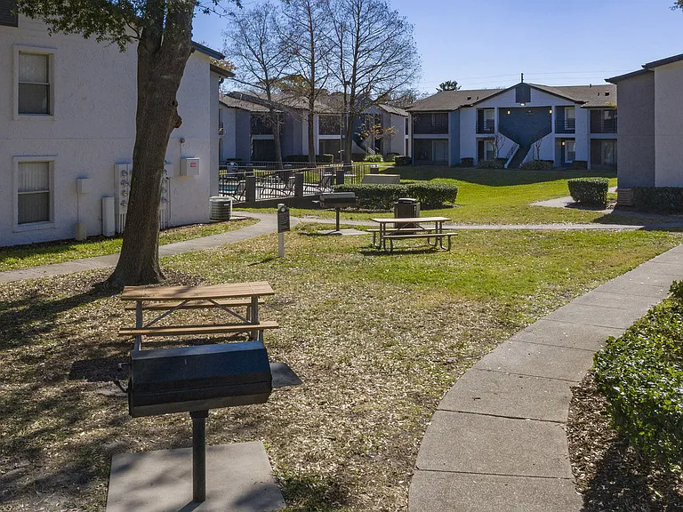Parke East — Photo 13