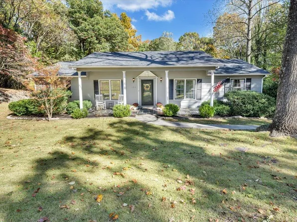 123 N Oakwood Rd, Troutville, VA 24175