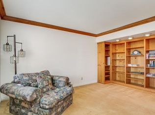 613 Sapphire St #B, Ventura, CA 93004