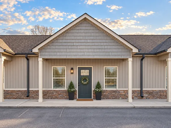 39 Rawlings Ln, Rossville, GA 30741